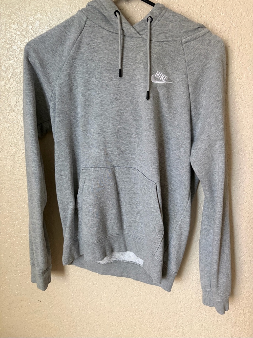 Unisex Juniors Nike Gray Pullover Hoodie Sweatshirt